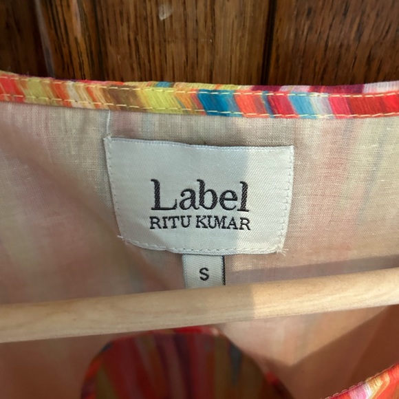 Ritu Kumar dress - Picture 4 of 4